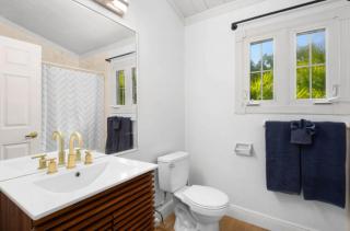20% Off May 27-29 Great Reviews Walk 2 Beach Pool - 1