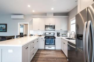 Remodeled Balboa Island Gem- 129 Opal B home - 9