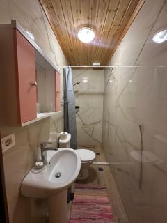 "Mani Guest House" - 4