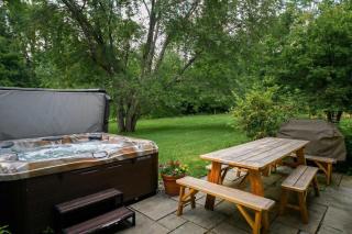 1820 House - VT Charm + Modern Comforts + Hot Tub - 7