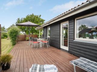 Holiday Home Gisl - 400m from the sea by Interhome - 3
