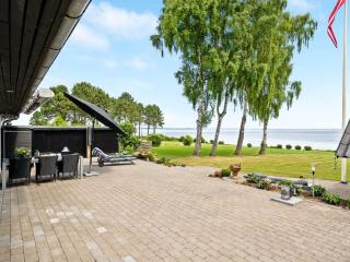 Holiday Home Erok - 100m from the sea by Interhome - 3