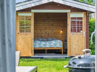 Holiday Home Amy - 150m from the sea by Interhome - 2