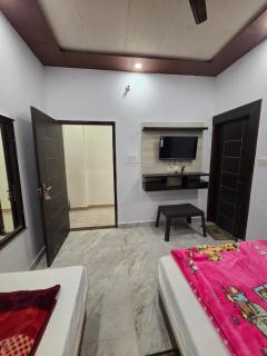 Hotel Sanwariya Palace - 8