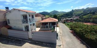 Casa Completa com piscina e vista para a natureza - 1