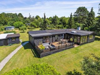 Holiday Home Arlina - 750m from the sea by Interhome - 7