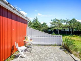 Holiday Home Arntraud - 500m from the sea by Interhome - 4