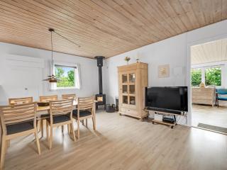 Holiday Home Jerrit - 650m to the fjord by Interhome - 6