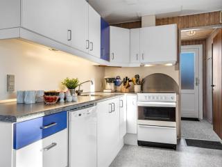 Holiday Home Enken - 450m from the sea by Interhome - 4