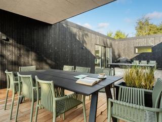 Holiday Home Hortense - 900m from the sea by Interhome - 2