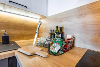 ADM - Première Sky Apartment - FREE Parking Garage - 7