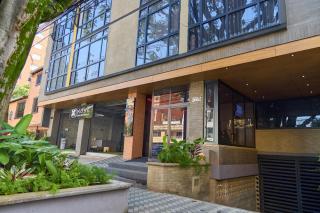 Estadio Jacuzzi Haven | Cozy Rosa Negra Suite - 5