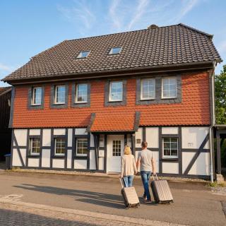 Ruhige, helle Ferienwohnung mit Balkon und Garten - 8