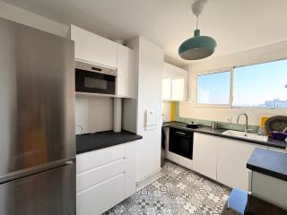 Enjoy Eiffel Sparkle from Your Balcony - 3