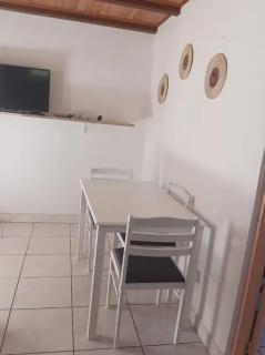 Maison coquette avec balcon au Tampon, 50 m² - 4