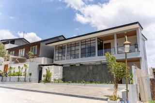 Diamond Hill Mountain View Villa 10 Bedrooms With a Private Heated Swimming Pool and a Movie Room and a Billiard Table - 0