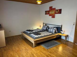 Apartments Am Kirchkogel " Ein Ort wo Du Gast bist nicht Tourist " - 7