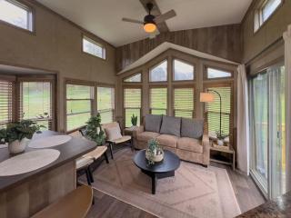 Quail Run Farm- Rustic Tiny Home 3 - 6