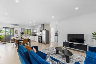 The Carlisle ContemporarySpacious 4BR Urban Oasis - 0