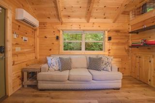 Papa Cabin Tiny Log Home Comfort In Rustic Bliss - Chattanooga - 5
