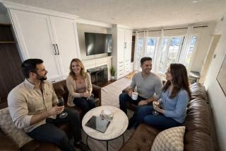 Poolhaus 5 Bed Playground + Pool - 9