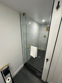 Poolhaus 5 Bed Playground + Pool - 2