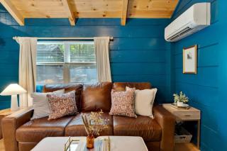 Pops Cabin Lookout Mountain Luxury Tiny Home - 5