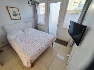 Studio plain-pied, terrasse, parking, plage à 30m - 4