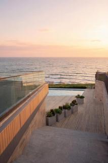 Luxury 3BR Apartment with Sea View GreenWood - 1