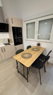 Modern Loft, 10 min Walk to Malaga Old Town - 5