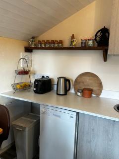 Little Linney - Sleeps 2 - Garden - Wifi - Parking - 2