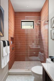 Luxury New Home Heated Pool and Spa - 3