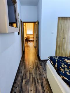 Robert's Apartment - 1