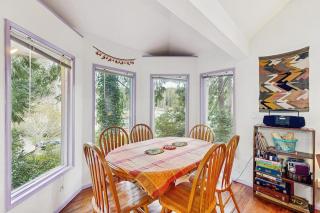 Marcia's Mercer Lake Chateau - Florence - 5