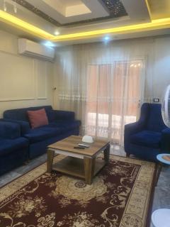 شقه مفروشه للايجار كموبند جاردينيا سيتي 9 - 8