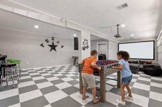 Villa for 50 ppl-Heated Pool & Private Cinema - 7