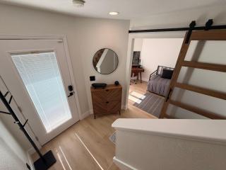 Luxe 2BR 2BA wGarage on Central Av at heart of Downtown StPete - 8