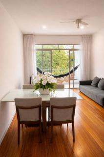 Colado na Barra e Ondina 400m da Praia Com Ar - 4