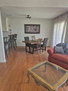 Palm Harbor Retreat•Near Beaches •Boating •Parking - 4