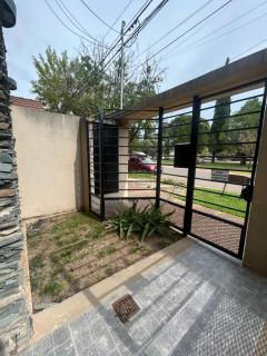 Departamento dos dormitorios con cochera zona terminal ómnibus Colón - 6