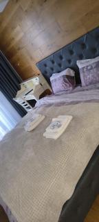 WHITE SUITES by ConneCity - 4