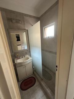 Departamento dos dormitorios con cochera zona terminal ómnibus Colón - 4