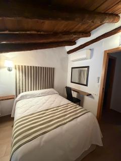 La Casa De La Tía Loles 1 - 2