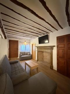 La Casa De La Tía Loles 1 - 7