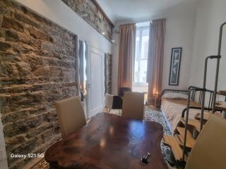 LA SEDE DELL'ARTE Monolocale Studio e Camere in Torre Medievale vicino a Duomo e Piazza Signoria - 9