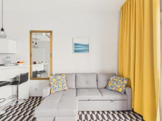 Wola Business Panorama Apartment by Solarento - 9