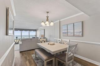 Oceanfront condo VB - 2