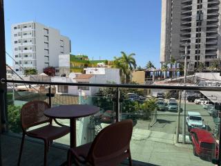 A Unas Calles de la Playa con Balcon By Rentas - 7