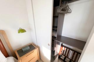 C1615 Serene Downtown Escape with Balcony and Pool in Miami Downtown - 6