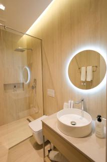 Dion Boutique Hotel - City Center - Kruja - 2